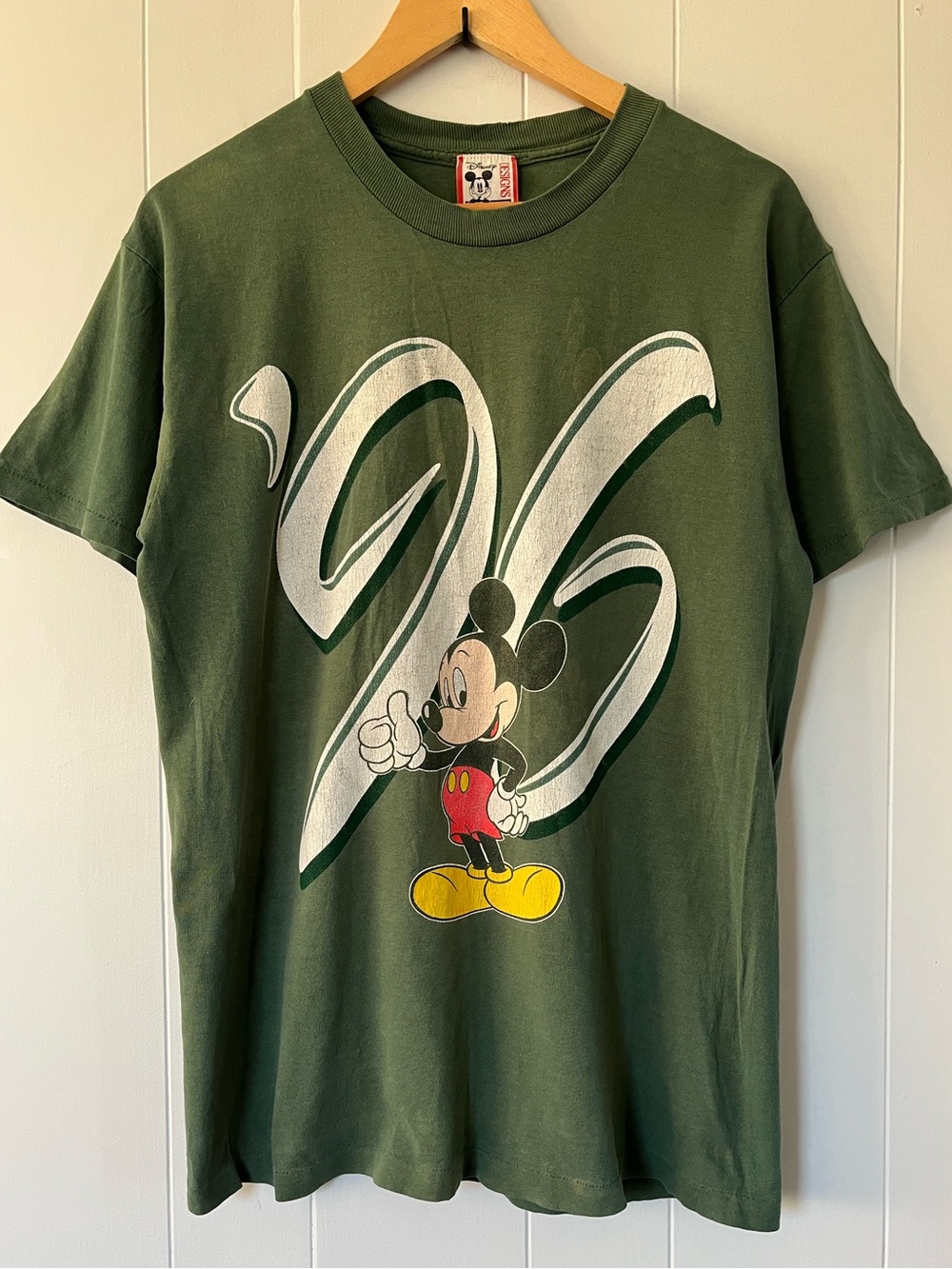 Vintage Single Stitch Walt Disney World Mickey Mouse 96 USA Tshirt Green Graphic